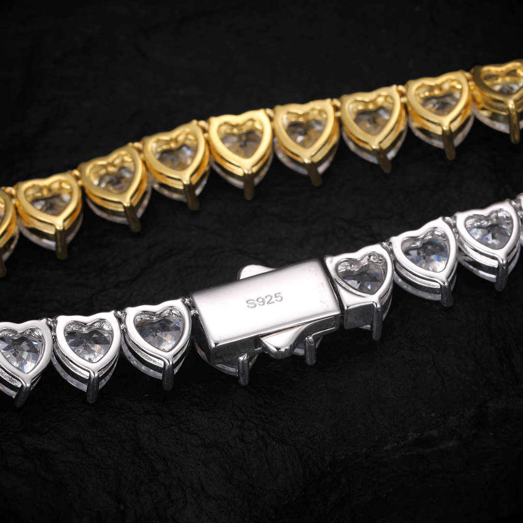 VALENTINES ICE VVS1 18K Gold Hearts Tennis