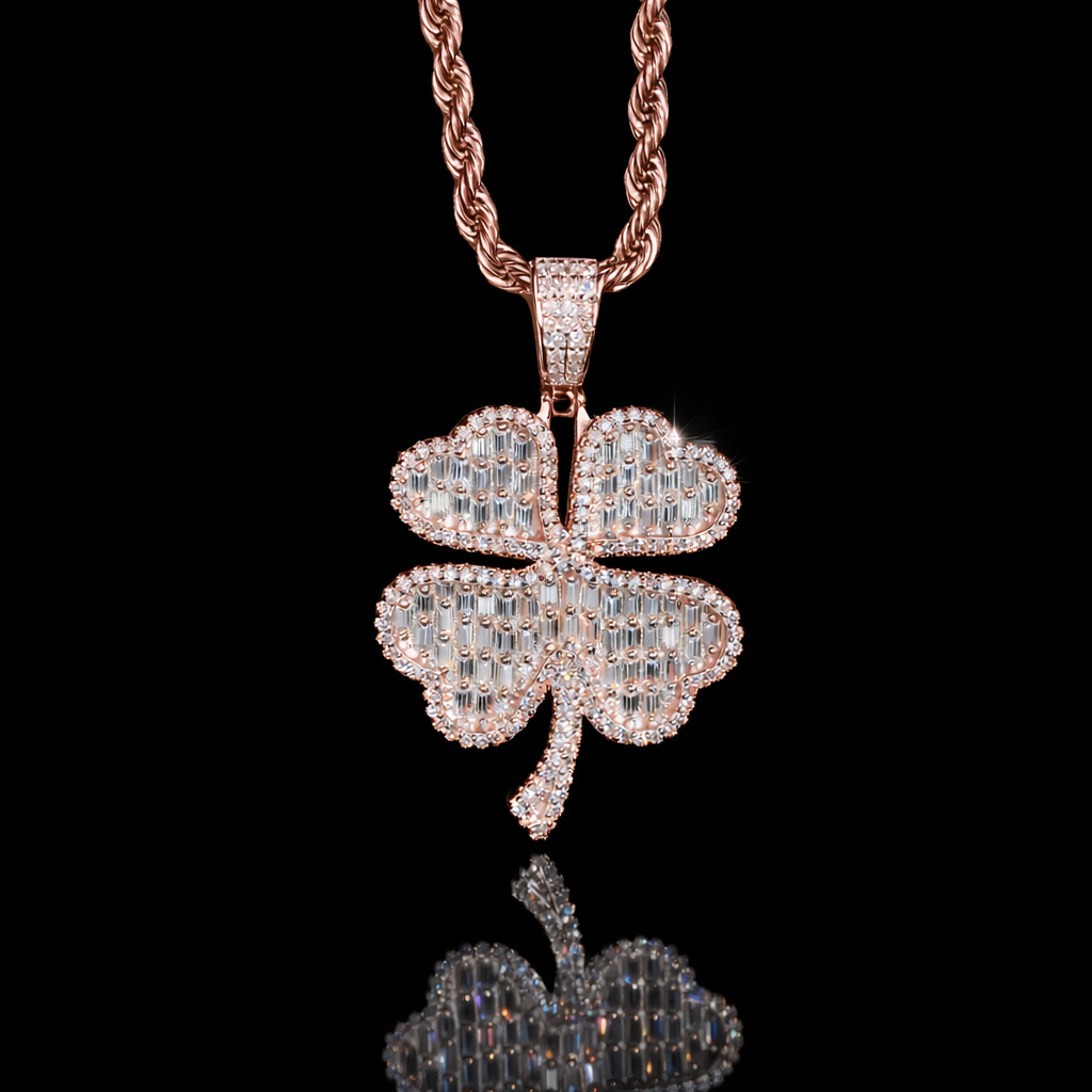ICE OF LUCK VVS1 18K Rosé Gold Pendant